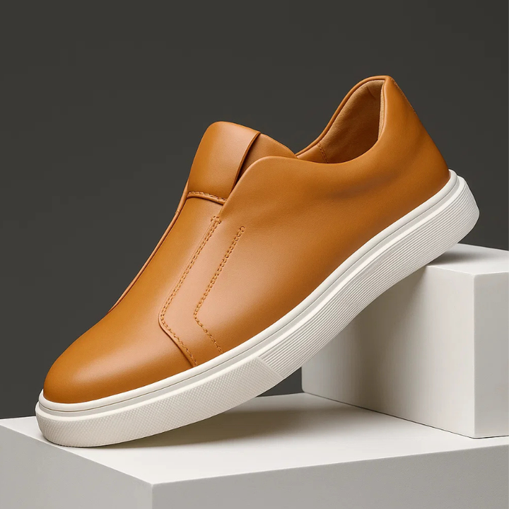 Nero Leather Sneakers