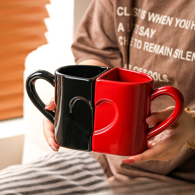 Heartlink Ceramic Mug Set