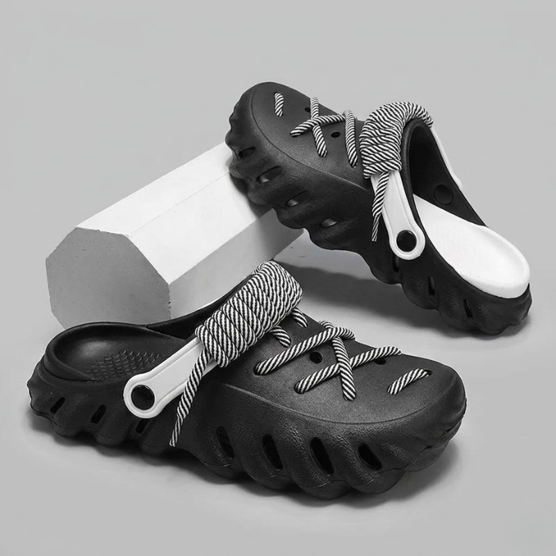 Wayfarer Laced Clogs