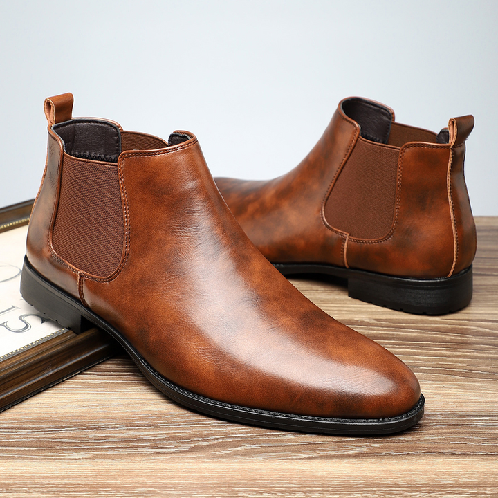 Bennett Leather Chelsea Boots