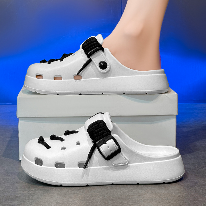 Pulse Laced Clogs - Female