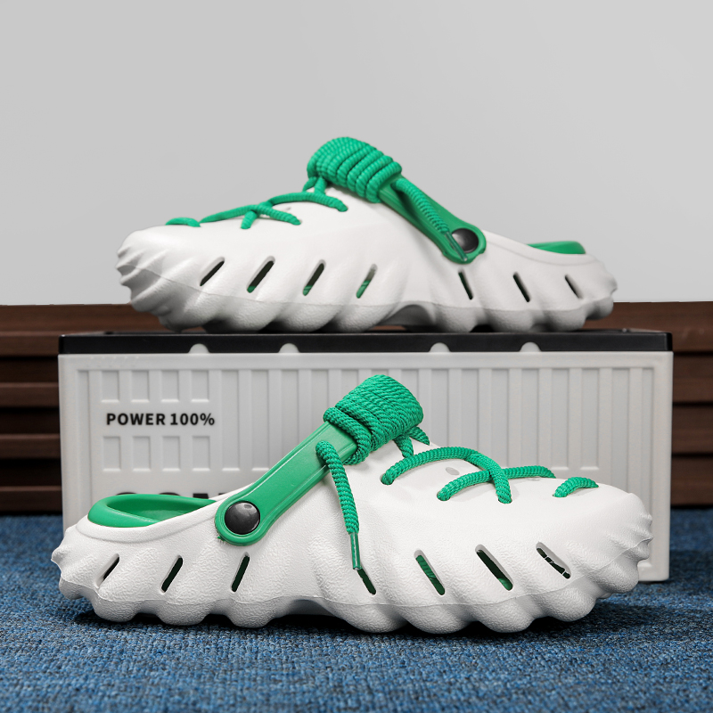 Wayfarer Laced Clogs - Female