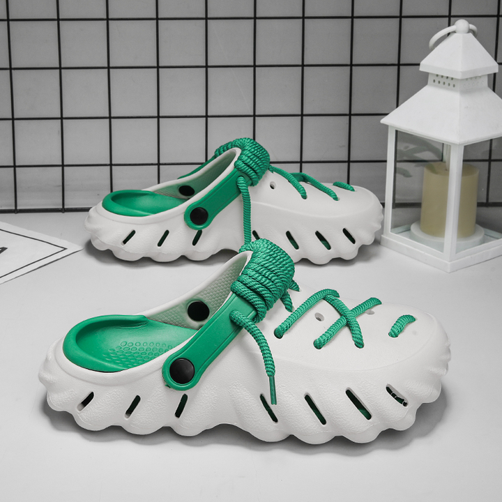 Wayfarer Laced Clogs - Female