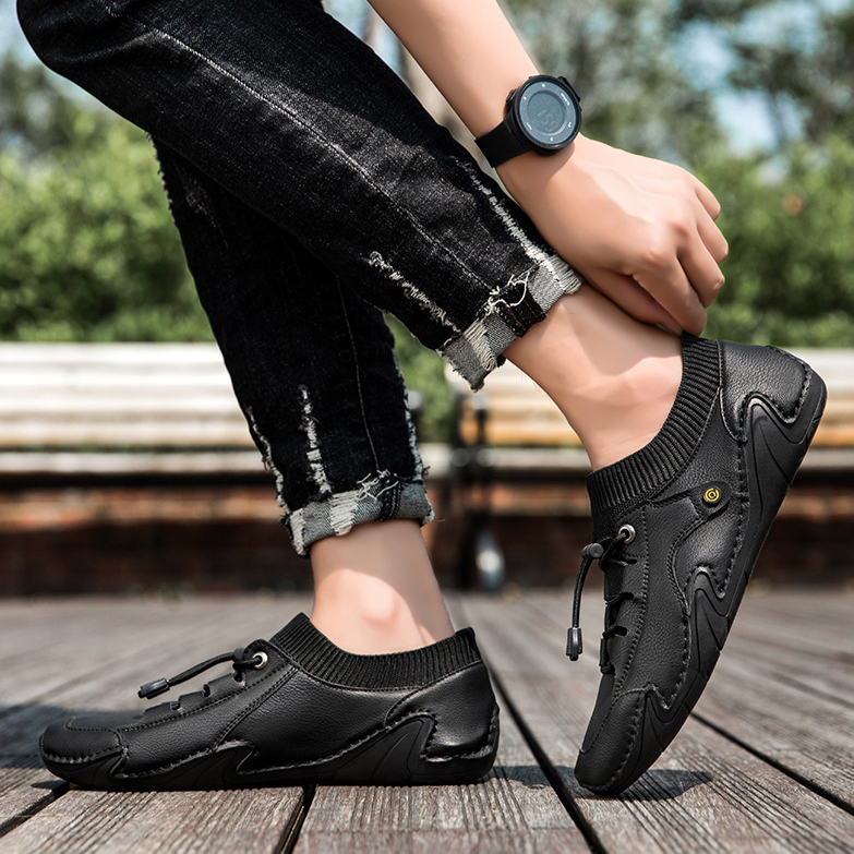 Vanguard Trail Sneakers