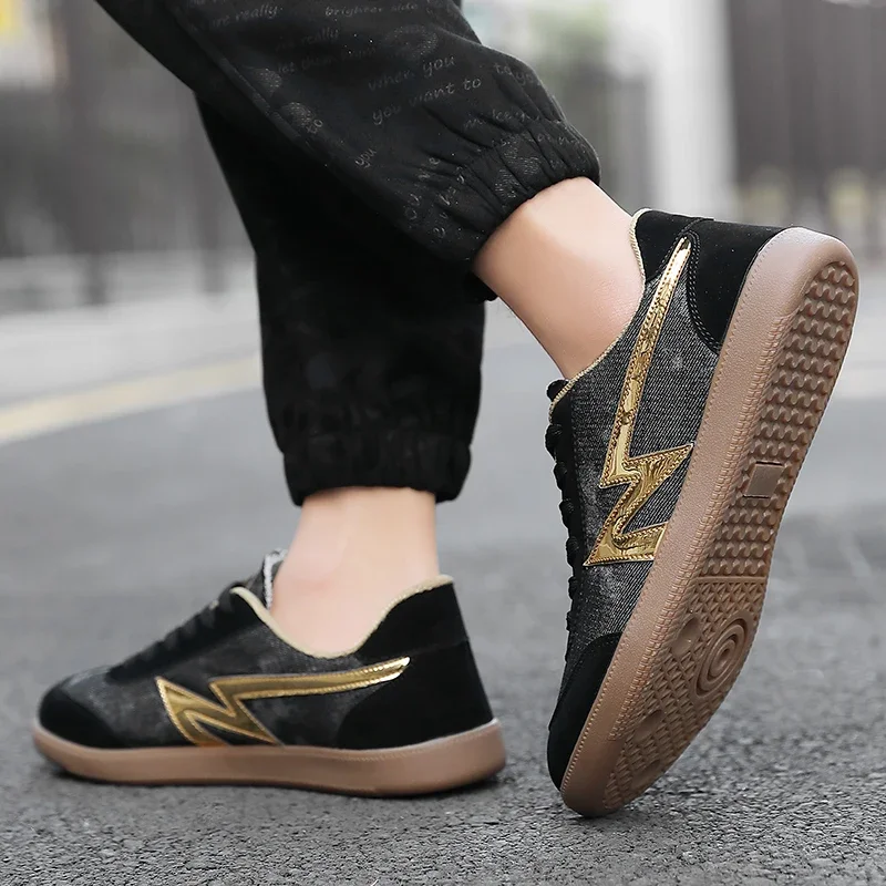 Zuki Retro Sneakers
