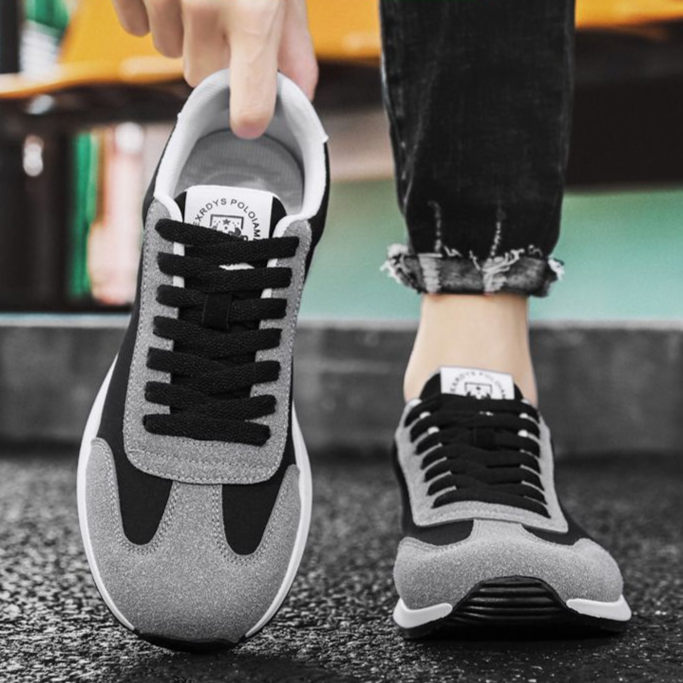 Brady Retro Sneakers