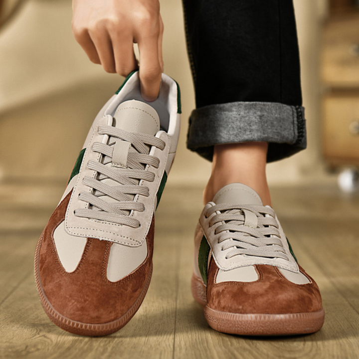 Altamira Retro Trainers