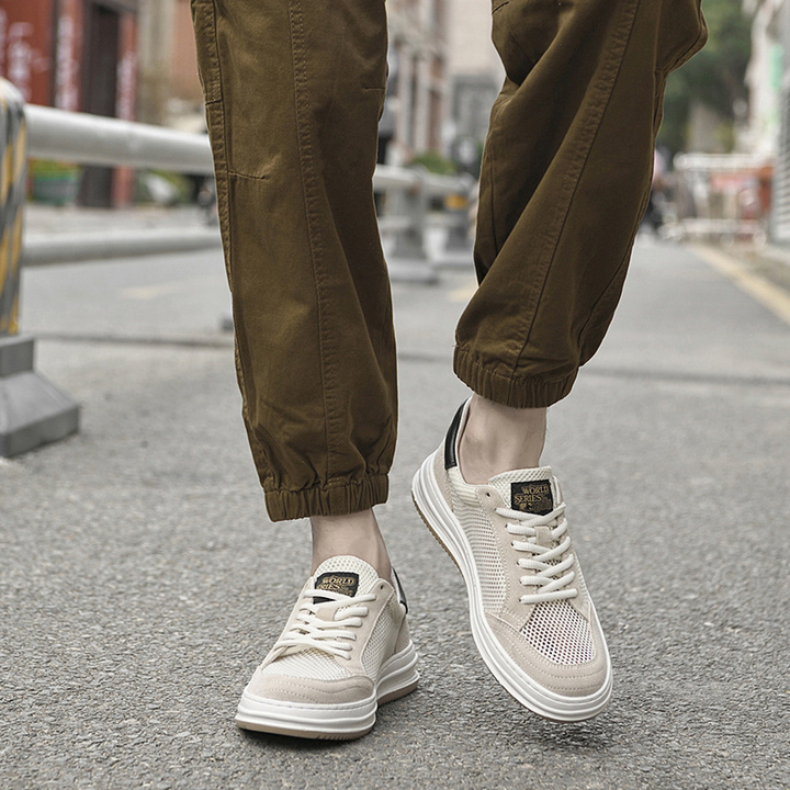 Artemis Mesh Sneakers