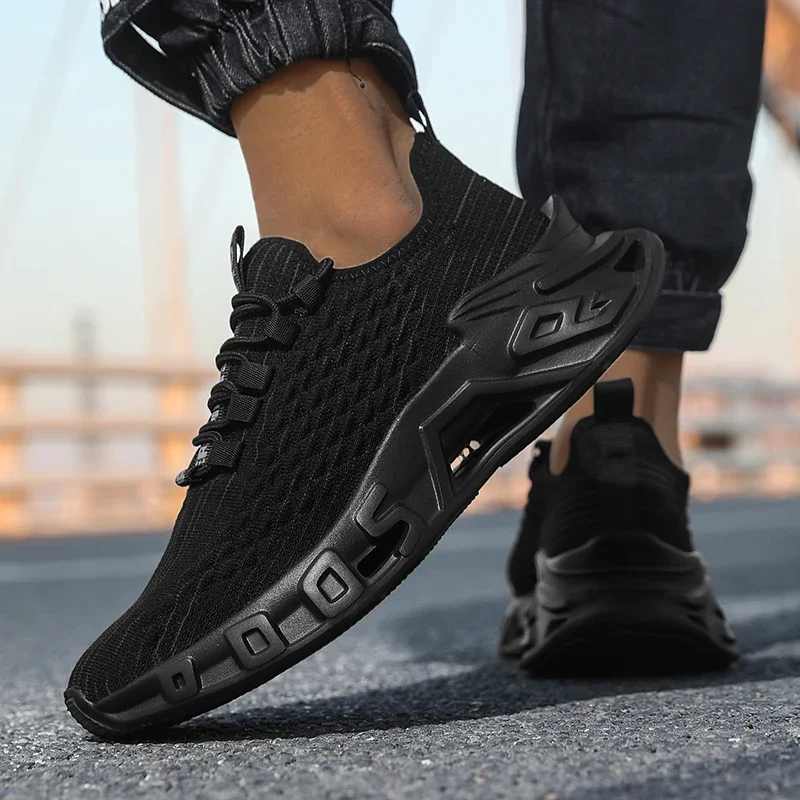 Velocity Max Mesh Sneakers