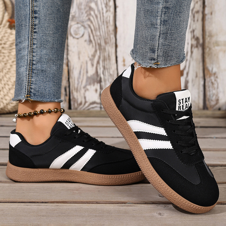 Stella Retro Sneakers