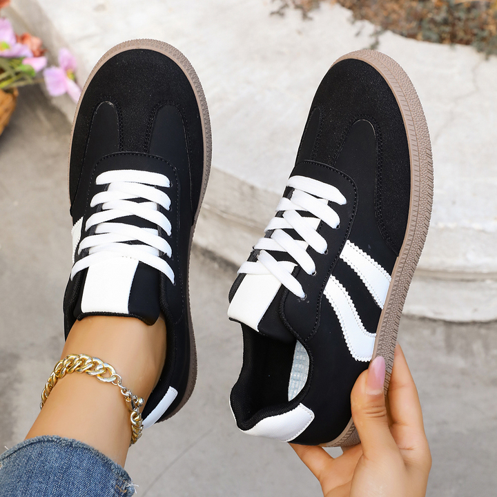 Cleo Retro Sneakers