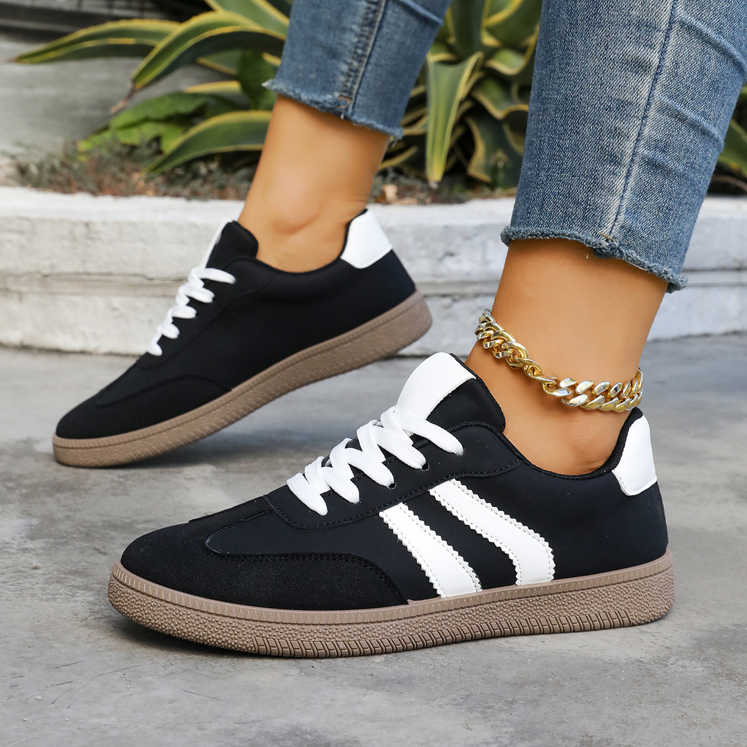 Cleo Retro Sneakers
