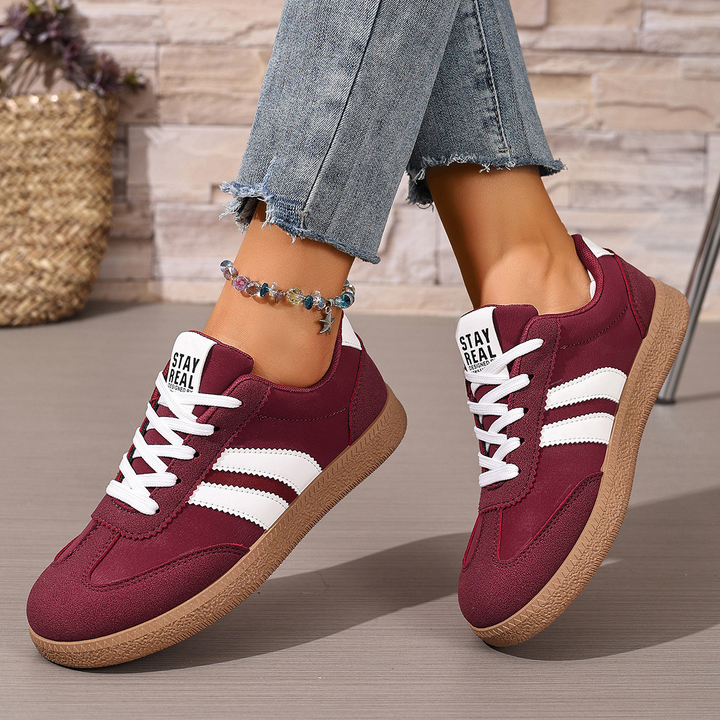 Stella Retro Sneakers