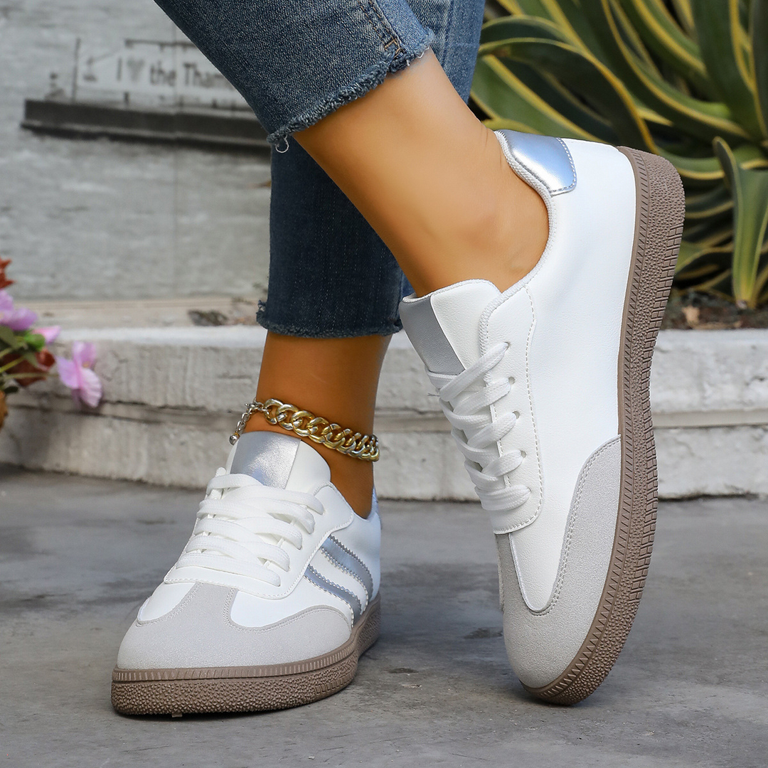 Cleo Retro Sneakers