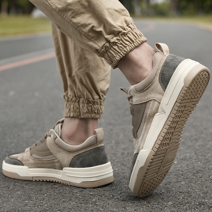 Kendrick Retro Sneakers