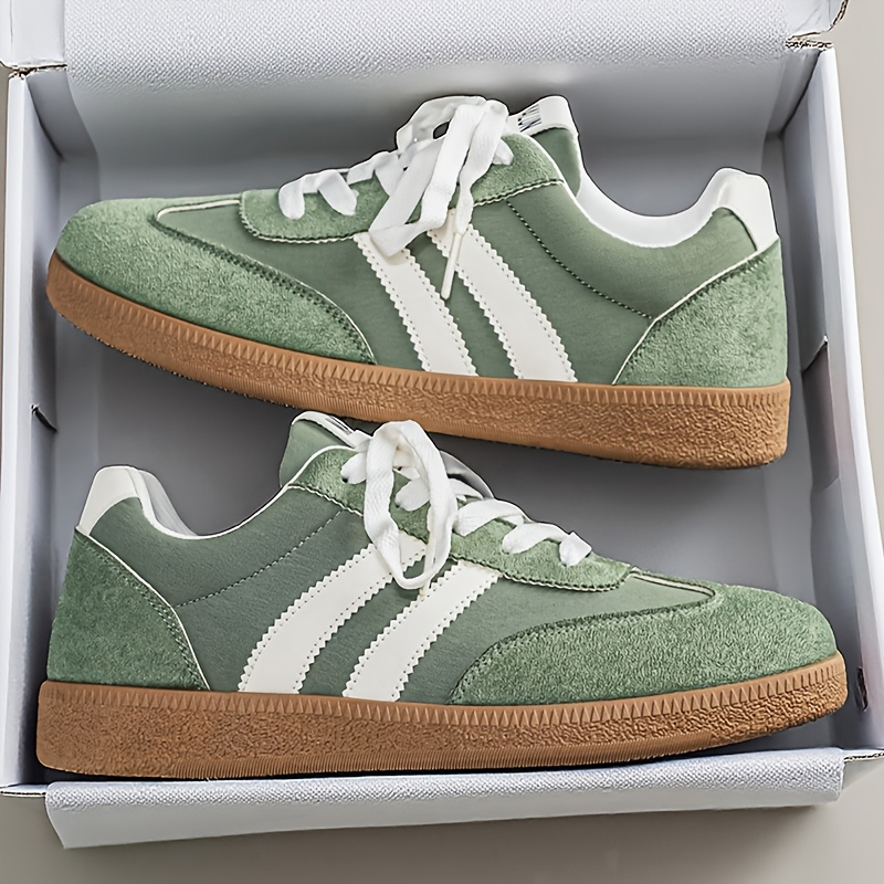 Harlow Retro Sneakers