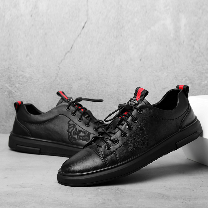 Arte Medusa Leather Sneakers