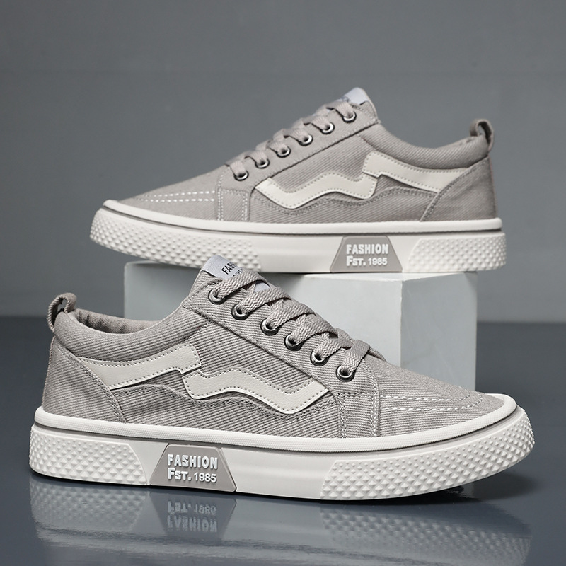 Treadz Canvas Sneakers