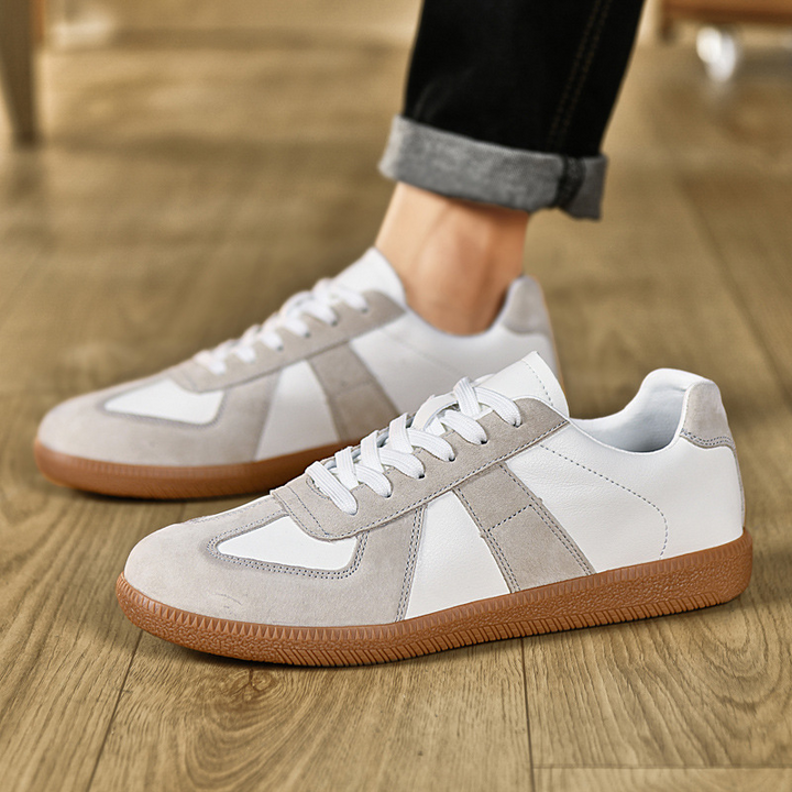 Altamira Retro Trainers