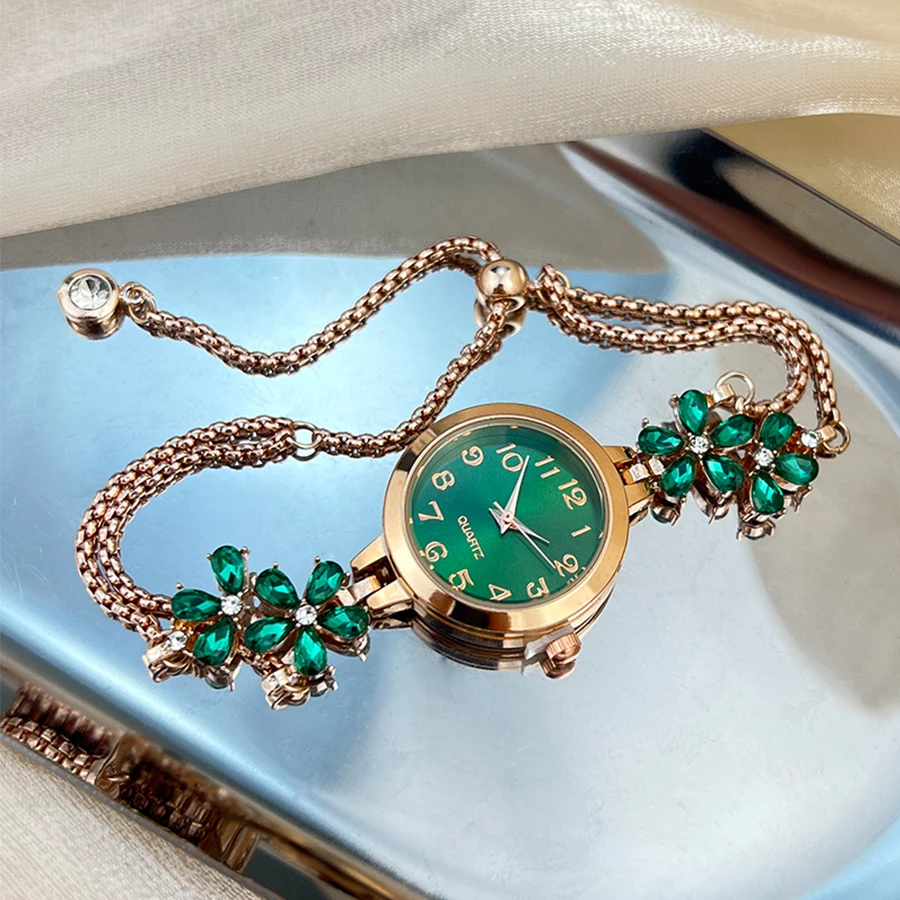 Aurora Bloom Chain Watch