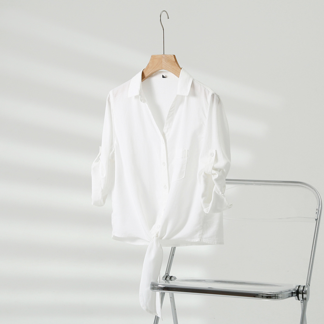 Léa Ferrara Tie Shirt