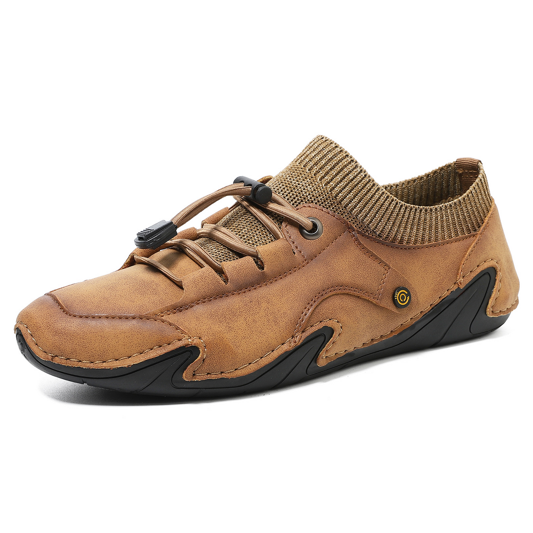 Vanguard Trail Sneakers