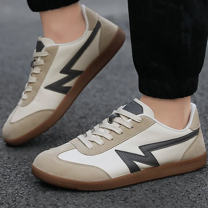 Zuki Retro Sneakers