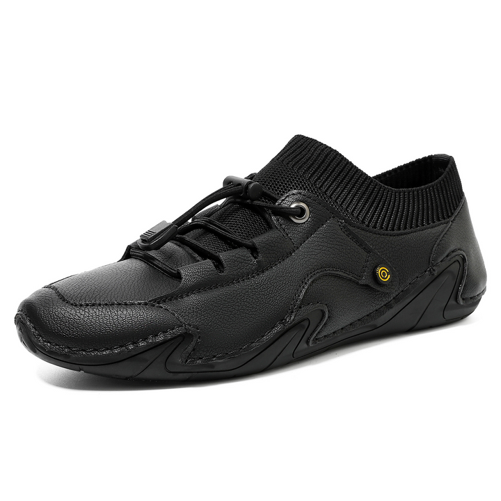 Vanguard Trail Sneakers