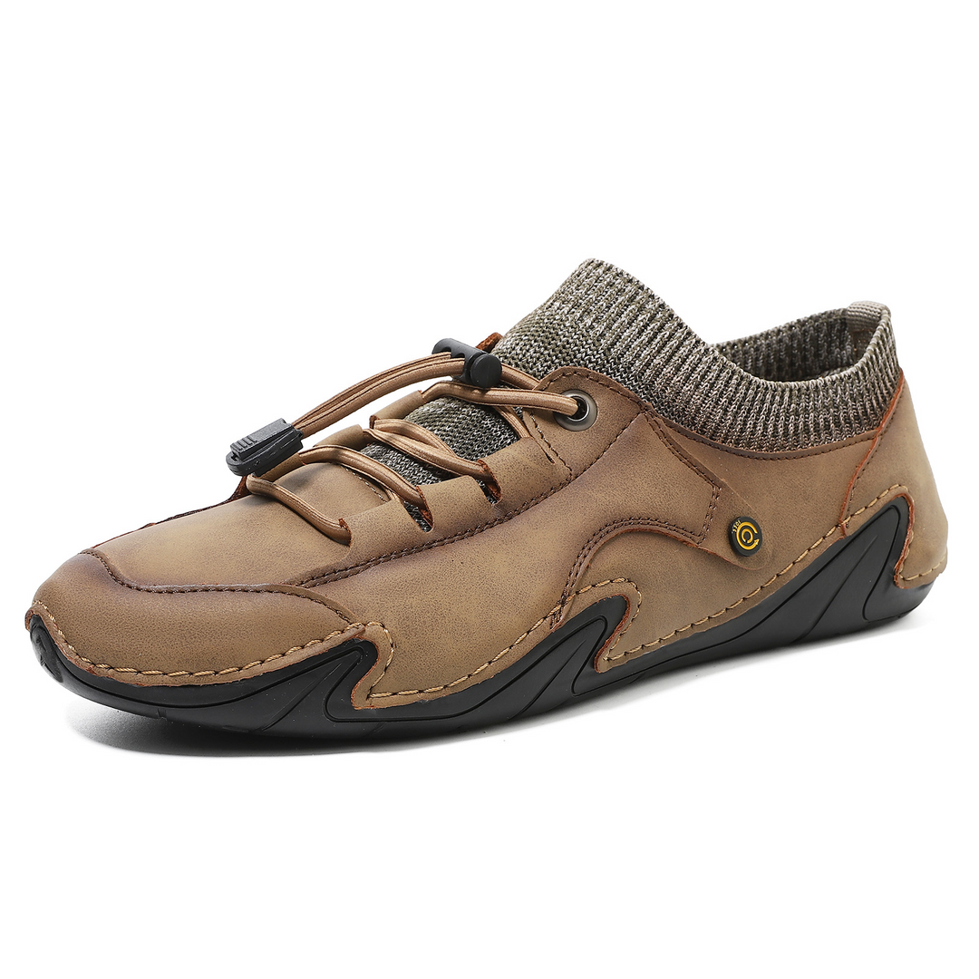 Vanguard Trail Sneakers