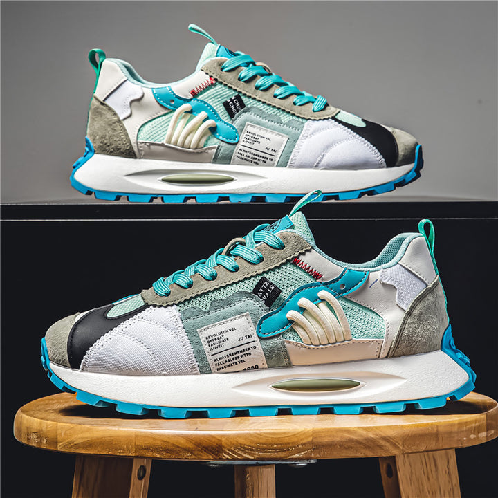 Nova Retro Sneakers