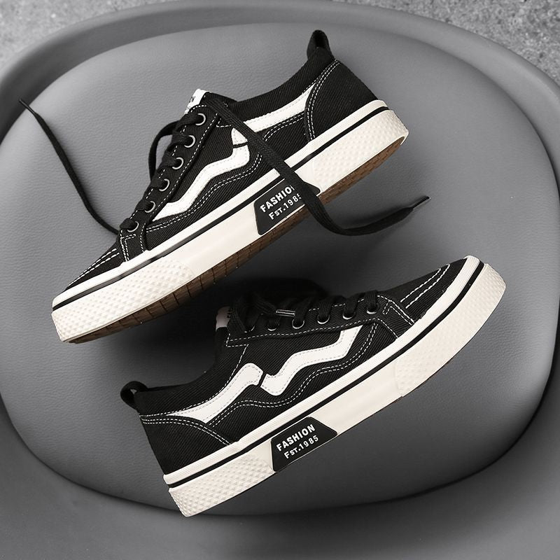 Treadz Canvas Sneakers