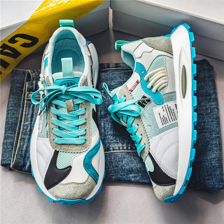 Nova Retro Sneakers
