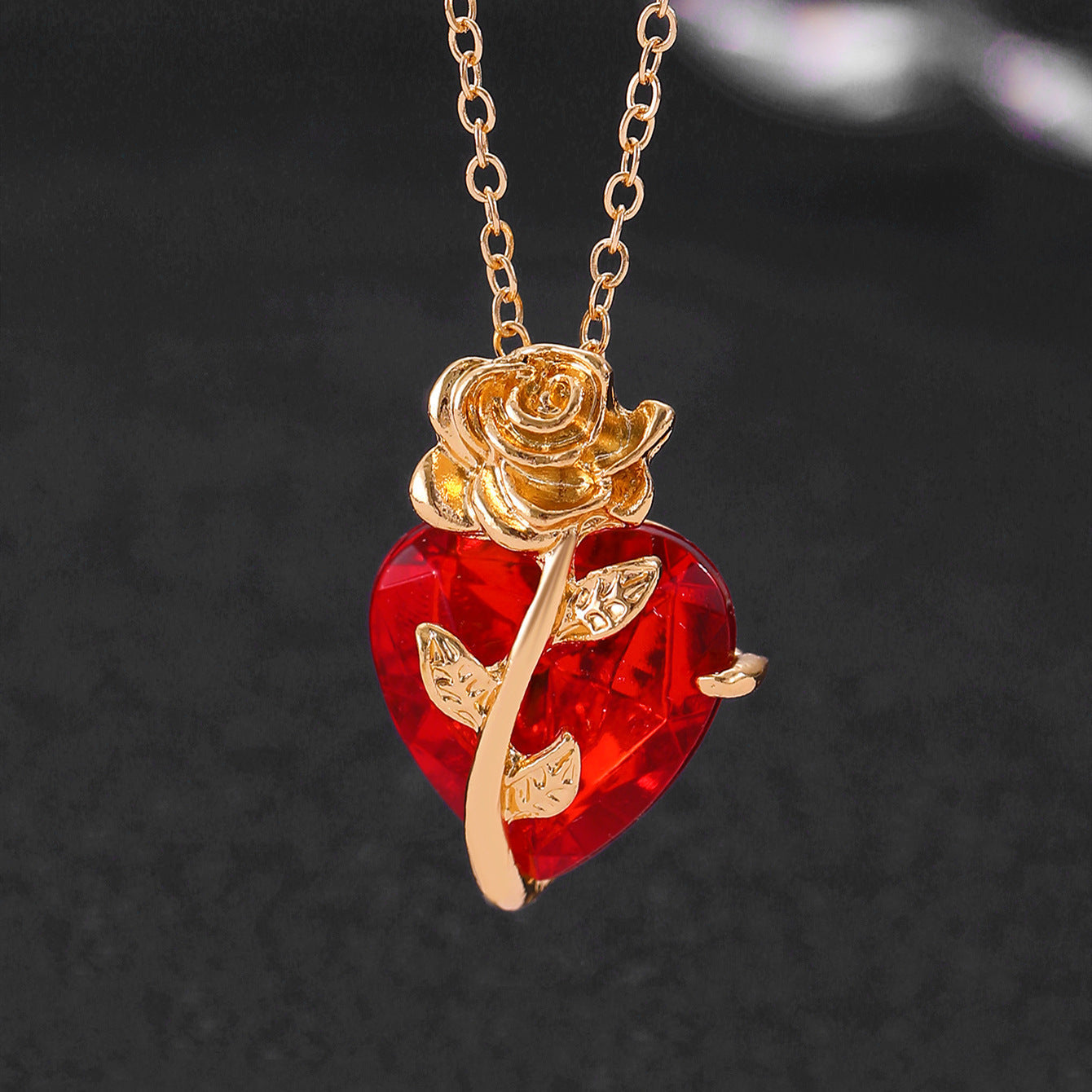 Scarlet Roseheart Necklace