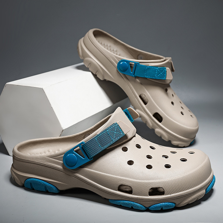 Wayfarer Clogs