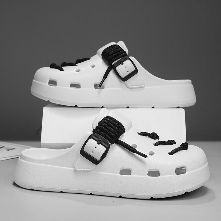 Pulse Laced Clogs - Female
