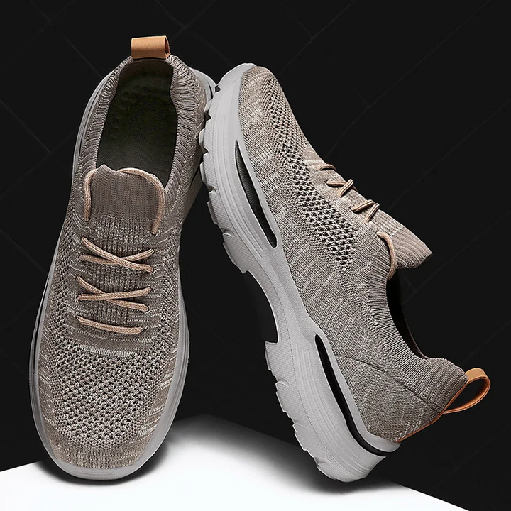 Aeromax Mesh Sneakers